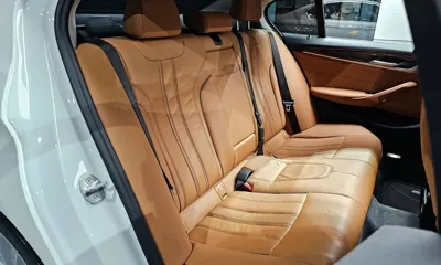 BMW 5-Series 2021, 56024 км, за 24303.72 USD - фото 12