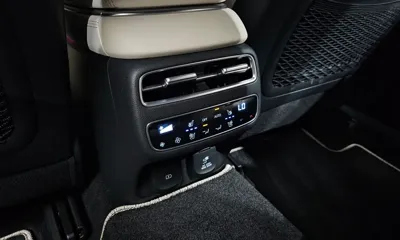 Genesis GV70 2026, 8865 км, за 48534.23 USD - фото 20