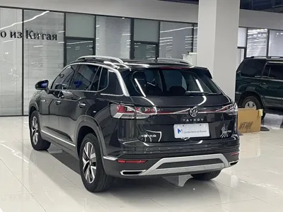 Volkswagen Tayron 2023, 48000 км, за 24984.8 USD