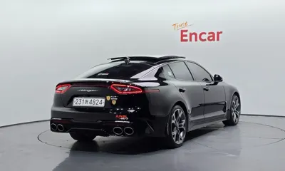 Kia Stinger 2020, 101645 км, за 12137.32 USD