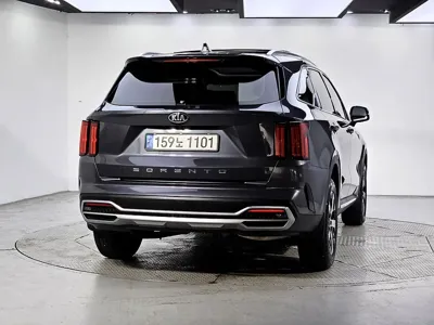 Kia Sorento 2021, 61037 км, за 14410.37 USD