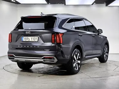 Kia Sorento 2021, 61037 км, за 14410.37 USD