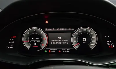Audi Q8 2022, 69698 км, за 47571.85 USD - фото 8