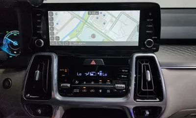 Kia Sorento 2023, 27704 км, за 22410.44 USD - фото 12
