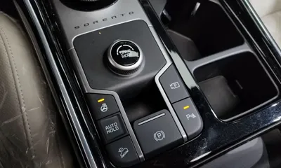 Kia Sorento 2023, 27704 км, за 22410.44 USD - фото 19