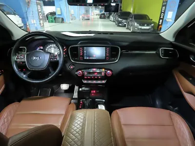 Kia Sorento 2020, 98000 км, за 16771.91 USD
