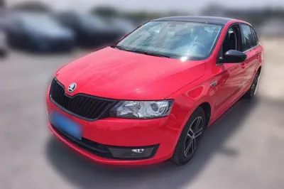 Skoda Rapid Spaceback · 2016 год