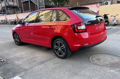 Skoda Rapid Spaceback 2016, 64800 км, за 6465 USD - фото 6