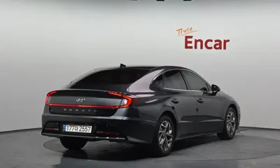 Hyundai Sonata 2022, 119639 км, за 9780.75 USD