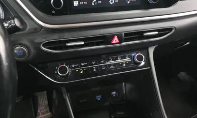 Hyundai Sonata 2022, 119639 км, за 9780.75 USD - фото 33