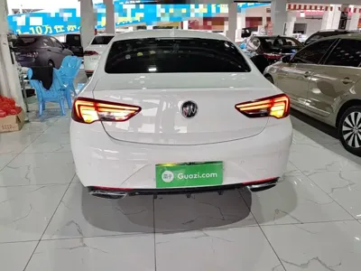 Buick Regal 2018, 123200 км, за 6716.17 USD - фото 6