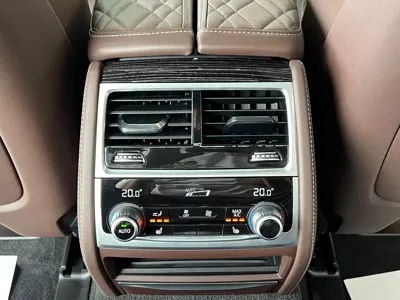 BMW 7 Series 2022, 52500 км, за 61038.24 USD - фото 15