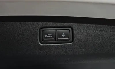 Genesis GV70 2025, 3177 км, за 33023.46 USD - фото 20