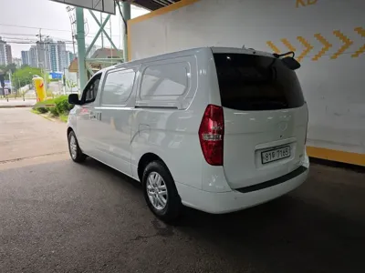 Hyundai Starex 2018, 75000 км, за 9953.17 USD - фото 6