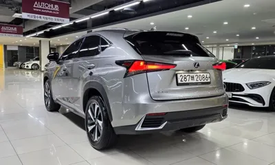 Lexus NX 2021, 13939 км, за 29072.82 USD - фото 6