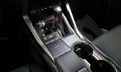 Lexus NX 2021, 13939 км, за 29072.82 USD - фото 15