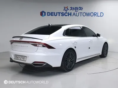 Hyundai Grandeur 2022, 23535 км, за 19686.23 USD