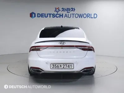 Hyundai Grandeur 2022, 23535 км, за 19686.23 USD