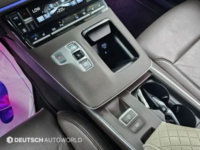Hyundai Grandeur 2022, 23535 км, за 19537.47 USD - фото 9