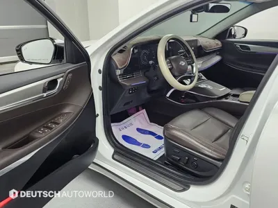 Hyundai Grandeur 2022, 23535 км, за 19537.47 USD - фото 11