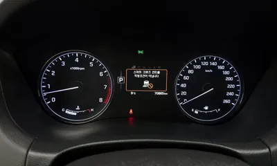 Hyundai Genesis 2016, 70865 км, за 10769.74 USD - фото 8