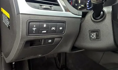 Hyundai Genesis 2016, 70865 км, за 10769.74 USD - фото 14