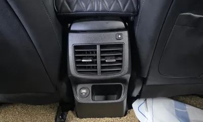 Kia Seltos 2021, 63837 км, за 11809.11 USD - фото 30