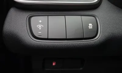 Kia Sorento 2016, 45688 км, за 9055.38 USD - фото 19