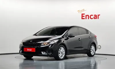 Kia K3 · 2017 год