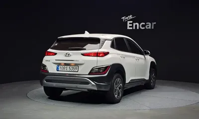 Hyundai Kona 2023, 60224 км, за 14013.76 USD