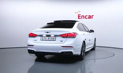 Genesis G80 2017, 137752 км, за 15092.39 USD