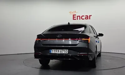 Hyundai Avante 2022, 99085 км, за 10791.13 USD