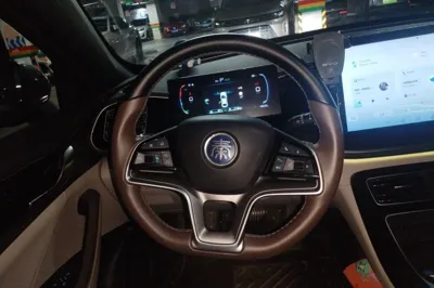 BYD Qin Plus 2023, 49000 км, за 9902 USD - фото 10