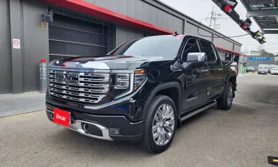 GMC Sierra · 2023 год