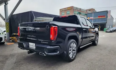 GMC Sierra 2023, 22823 км, за 44282.16 USD