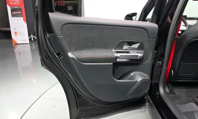 Mercedes-Benz GLB-Class 2023, 28748 км, за 29473.55 USD - фото 26
