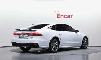 Audi A7 2023, 69263 км, за 36694.24 USD