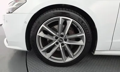 Audi A7 2023, 69263 км, за 36694.24 USD