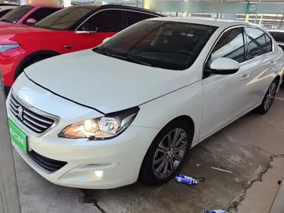 Peugeot 408 2015, 61900 км, за 2972.28 USD