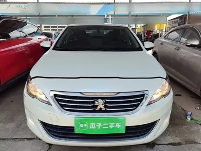 Peugeot 408 2015, 61900 км, за 2972.28 USD