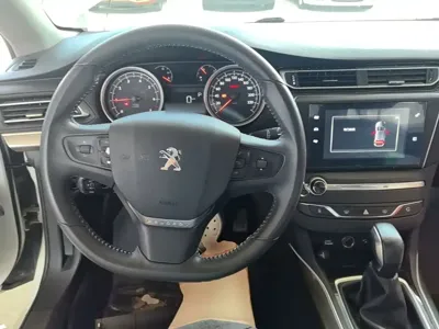 Peugeot 408 2015, 61900 км, за 2976.32 USD - фото 10