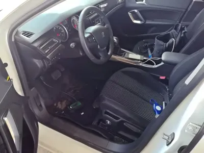 Peugeot 408 2015, 61900 км, за 2976.32 USD - фото 15