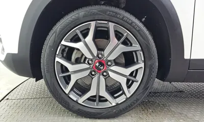 Kia Seltos 2022, 67493 км, за 12340.82 USD