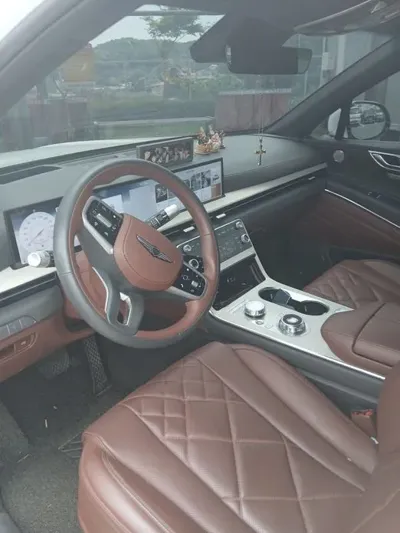 Genesis GV80 2025, 31000 км, за 40289.56 USD