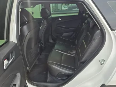 Hyundai Tucson 2018, 114047 км, за 7231.27 USD - фото 12
