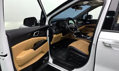 Kia Canival 2023, 29636 км, за 20677.43 USD - фото 10