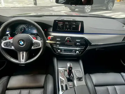 BMW M5 2019, 37000 км, за 68862.7 USD