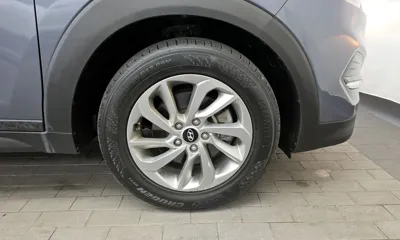 Hyundai Tucson 2018, 96111 км, за 8523.29 USD