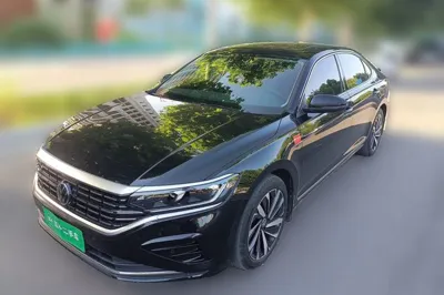 Volkswagen Passat · 2023 год
