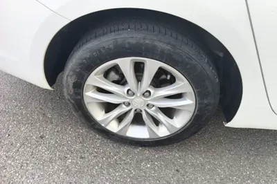 Buick Verano 2019, 81400 км, за 7571 USD - фото 11